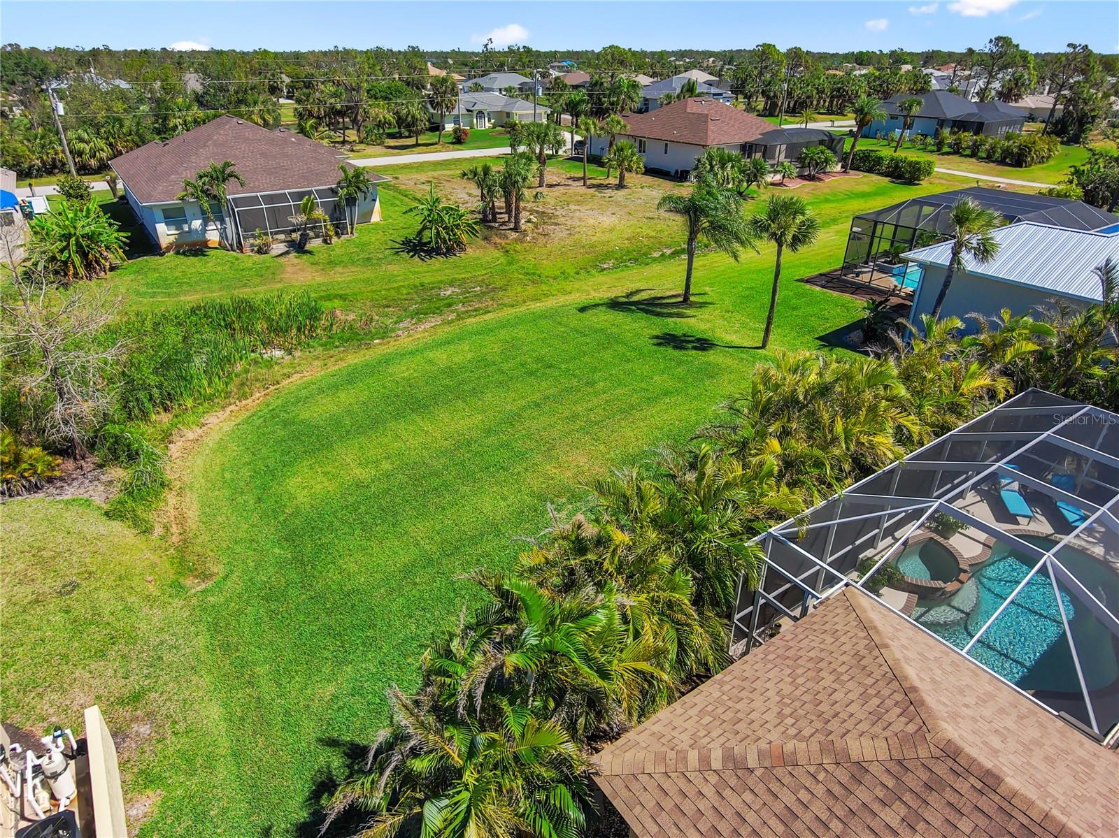 175 Rotonda Boulevard E Property Photo 38