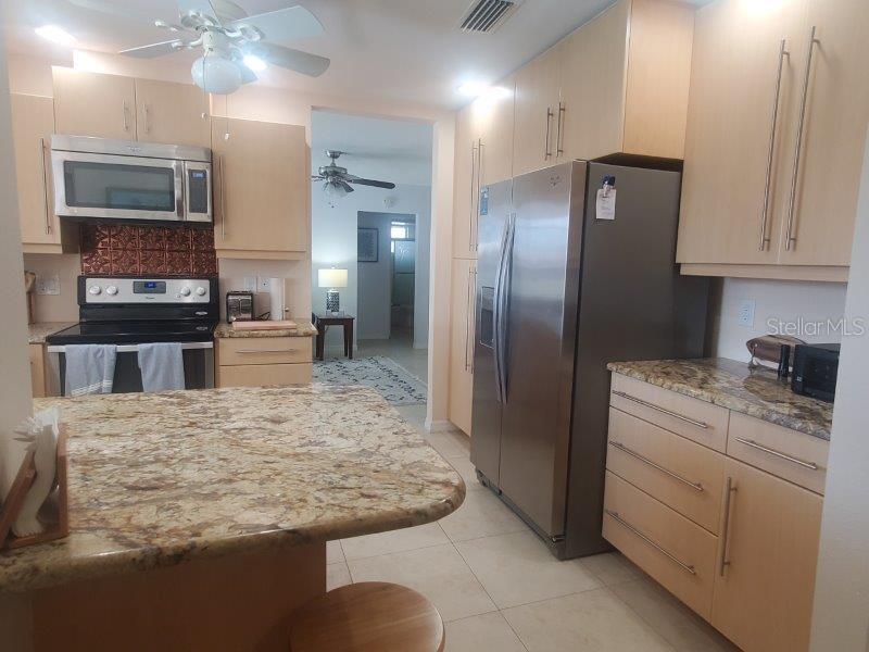 423 Matares Dr Property Photo 7