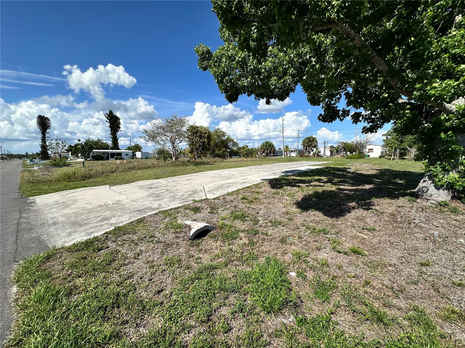 1427 Seagull Dr Property Photo 6