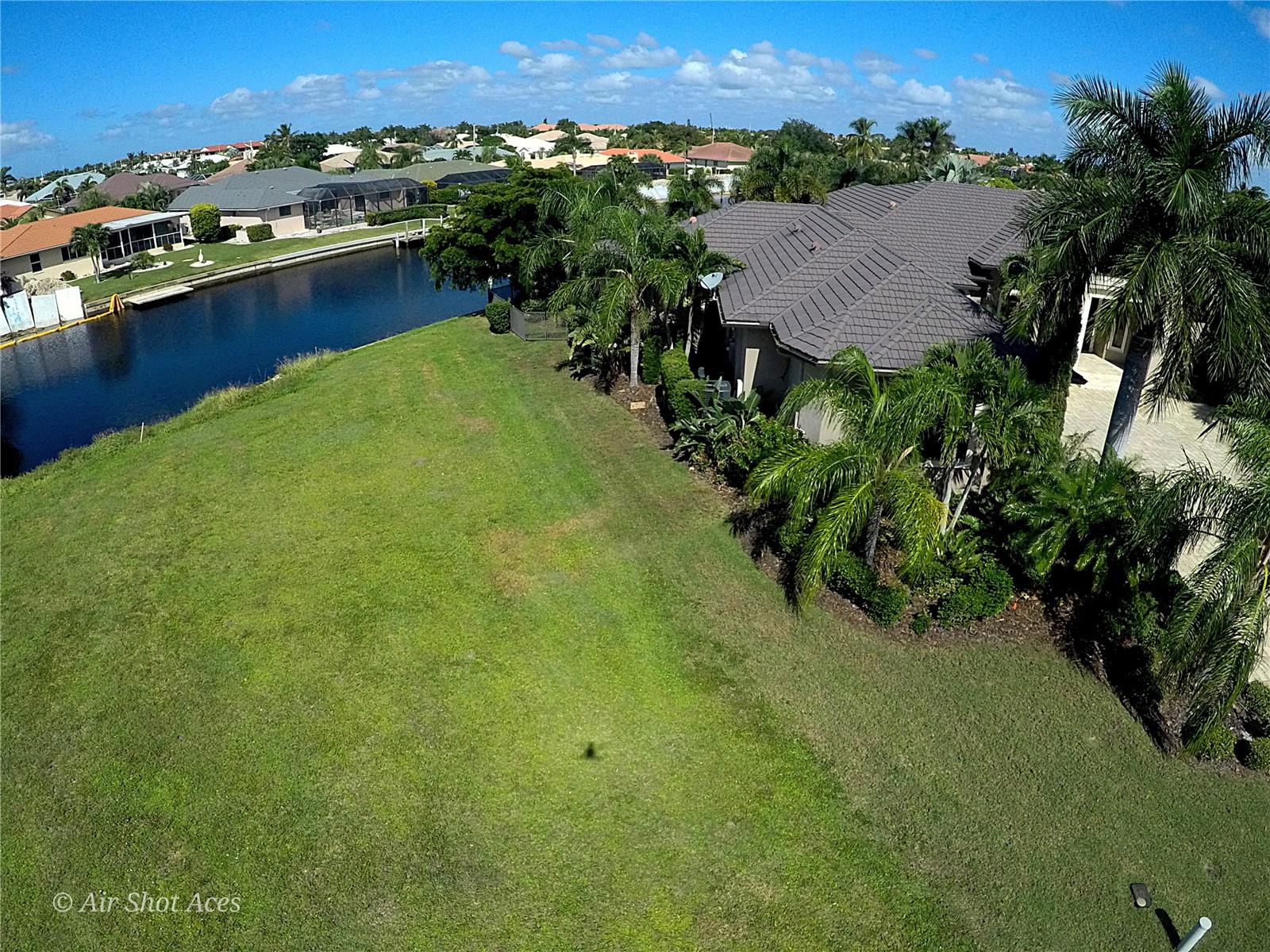 631 Como Ct Property Photo 3