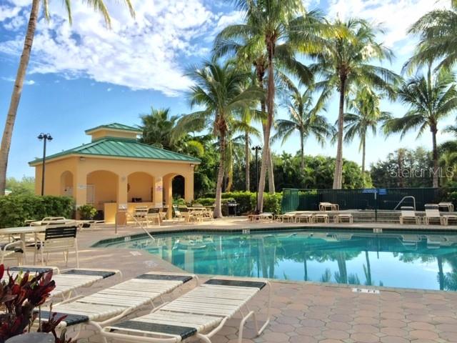 2060 Matecumbe Key Rd #2105 Property Photo 3