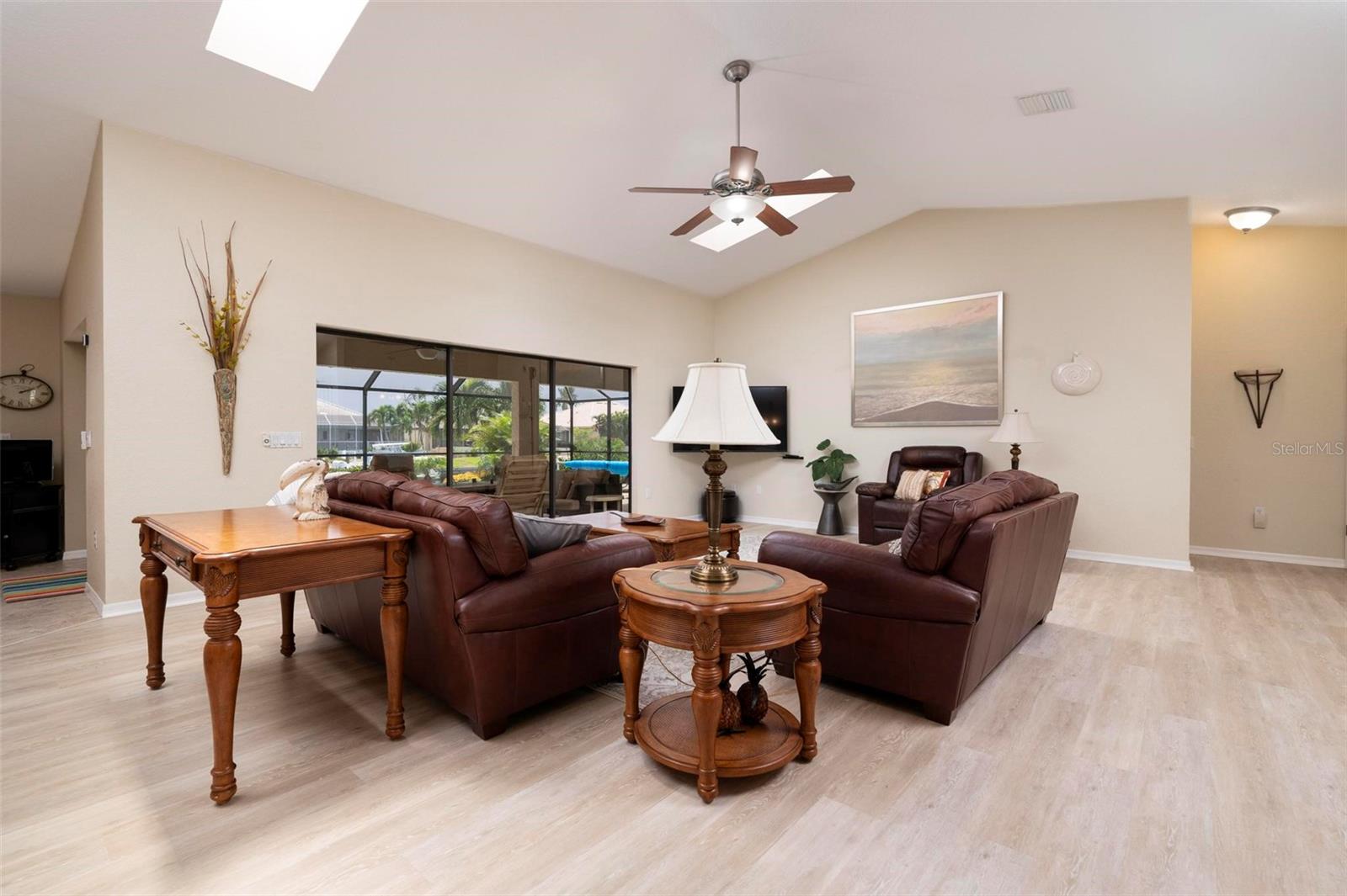 2505 Rio Tiber Dr Property Photo 15