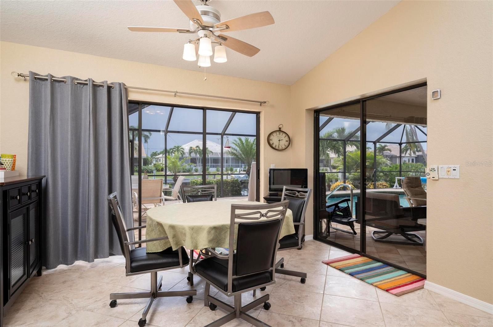 2505 Rio Tiber Dr Property Photo 21