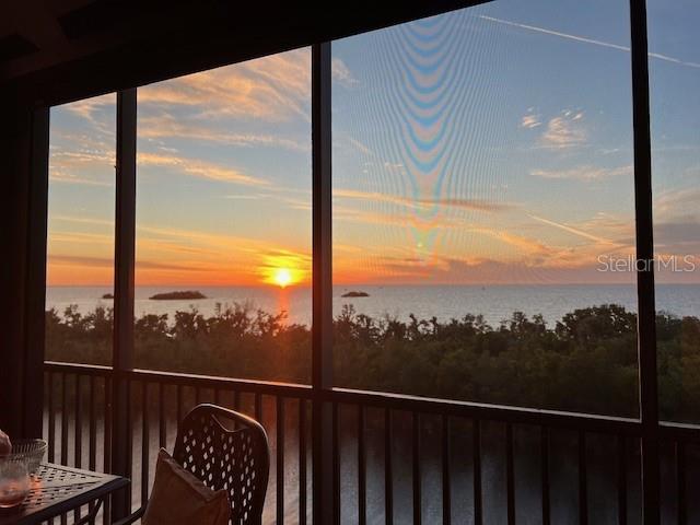 3321 Sunset Key Cir #308 Property Photo 8