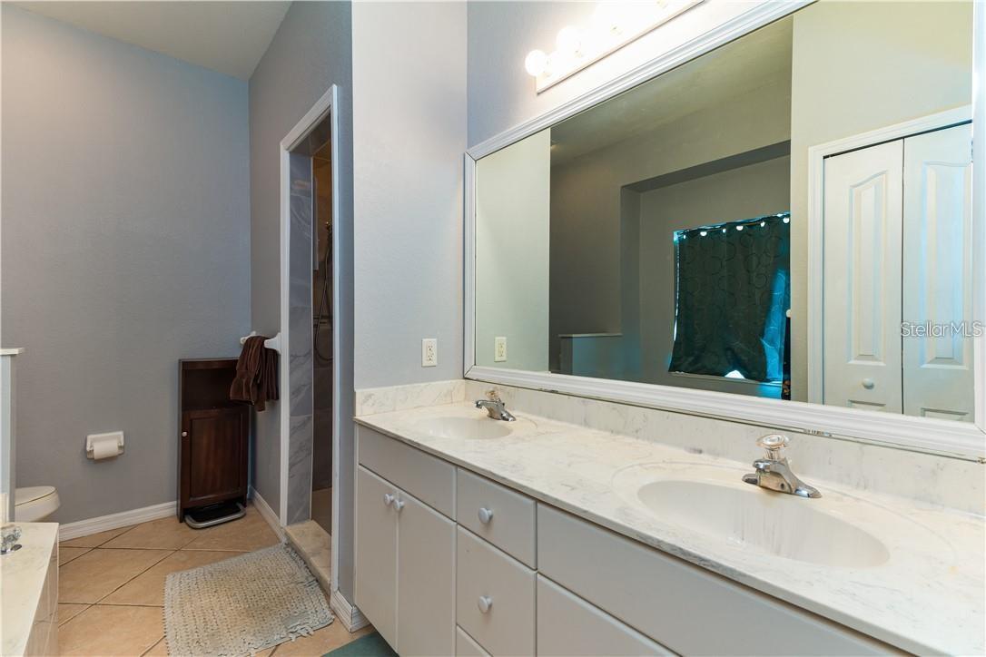 4616 Michaler Street Property Photo 15