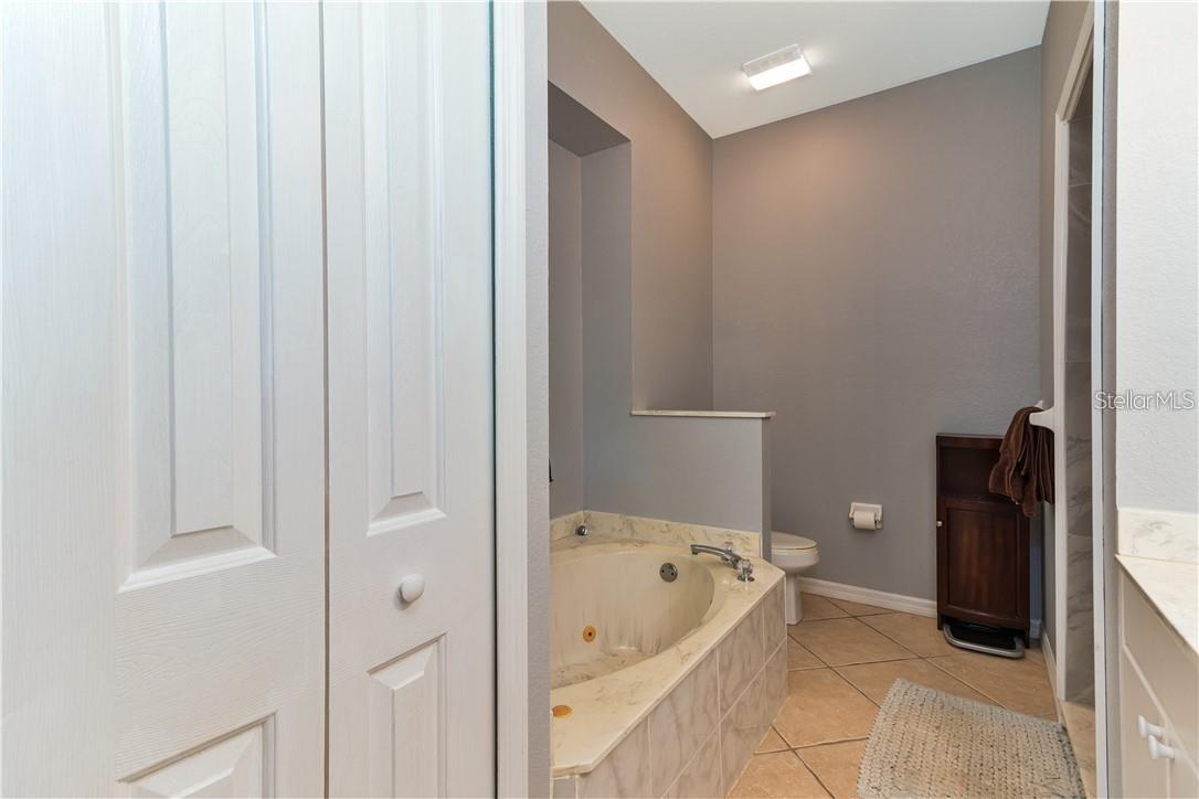 4616 Michaler Street Property Photo 16