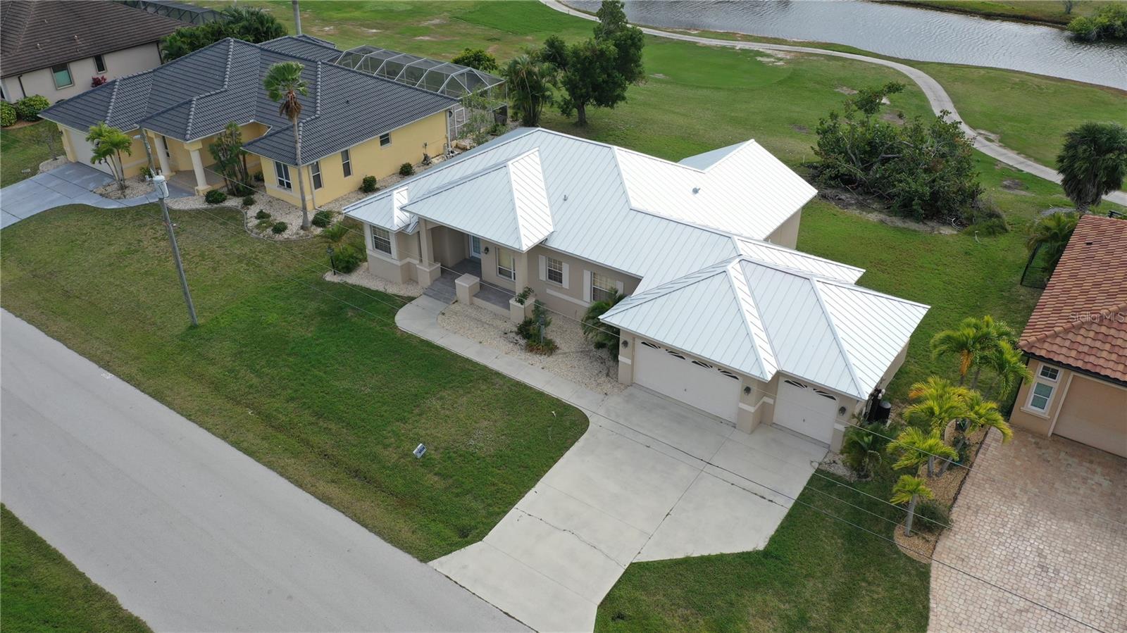 2325 Padre Island Dr Property Photo 17