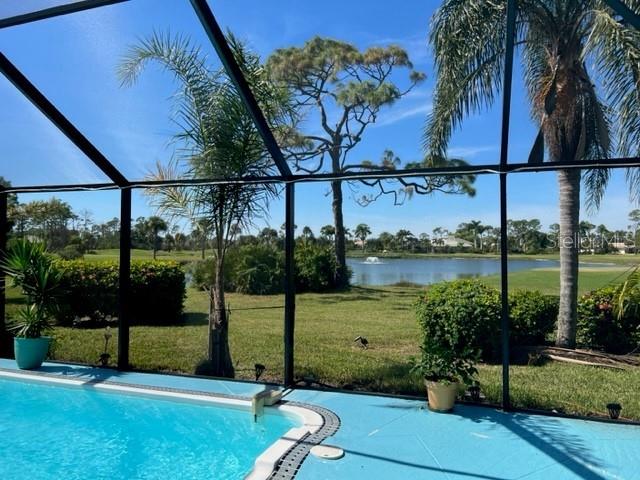 2091 King Tarpon Dr Property Photo 4