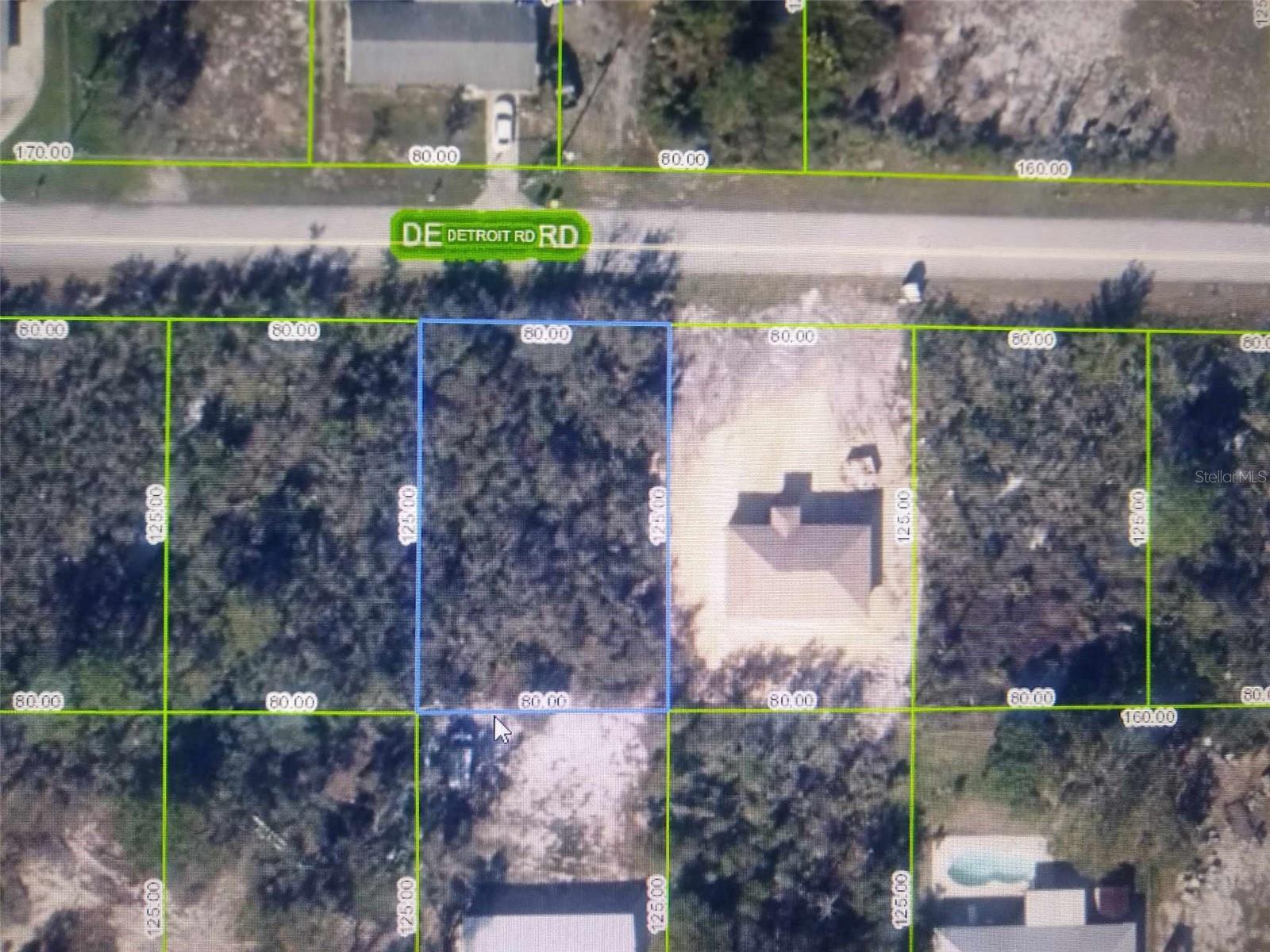 439 Detroit Rd Property Photo 1