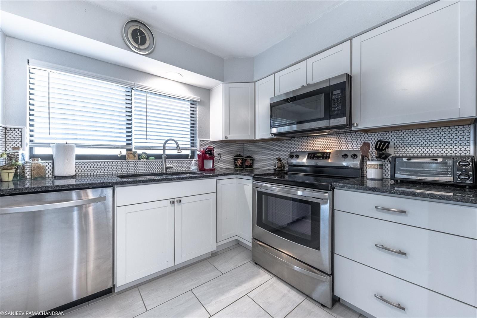 1416 San Cristobal Ave #3 (c) Property Photo 8