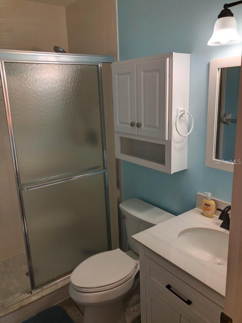 4056 Oakview Dr #e7 Property Photo 7