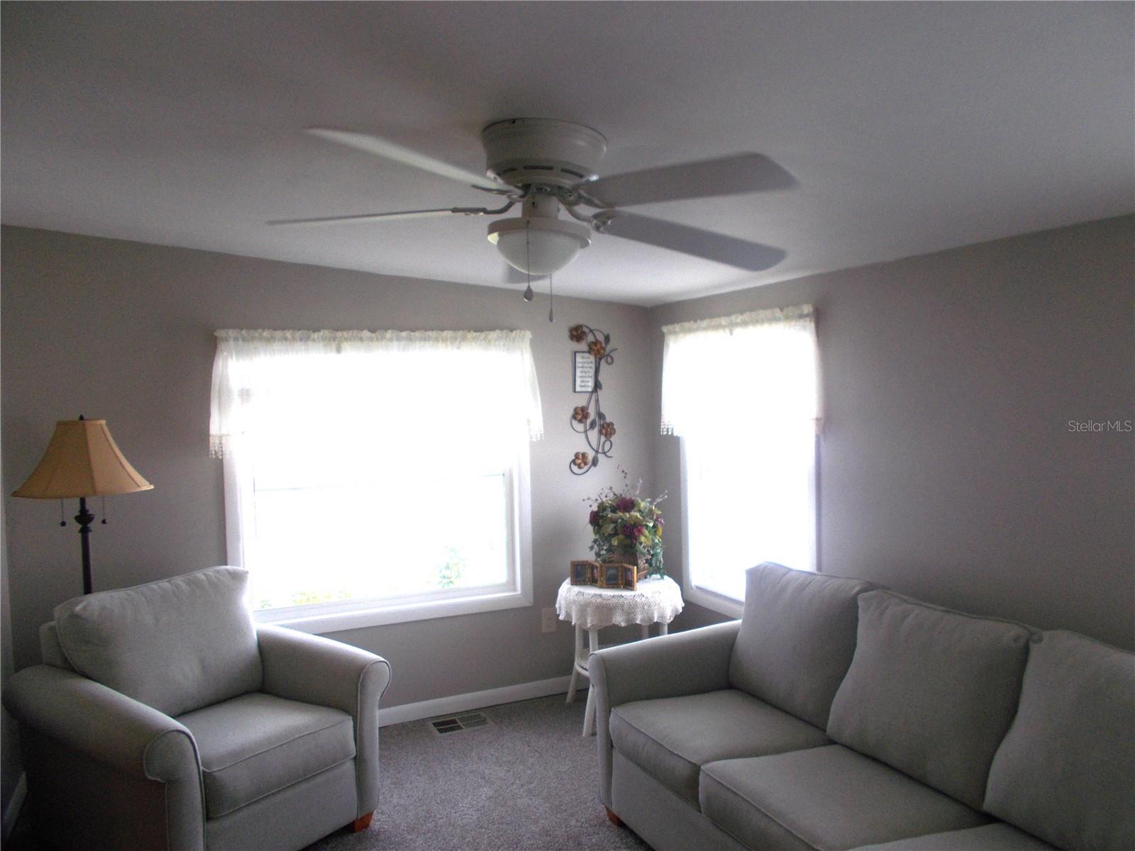 5755 Holiday Park Blvd Property Photo 9