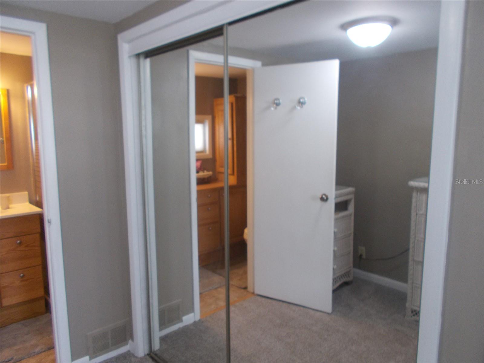 5755 Holiday Park Blvd Property Photo 13