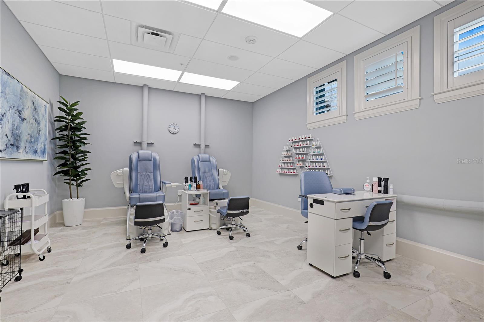 14041 Heritage Landing Blvd #627 Property Photo 22