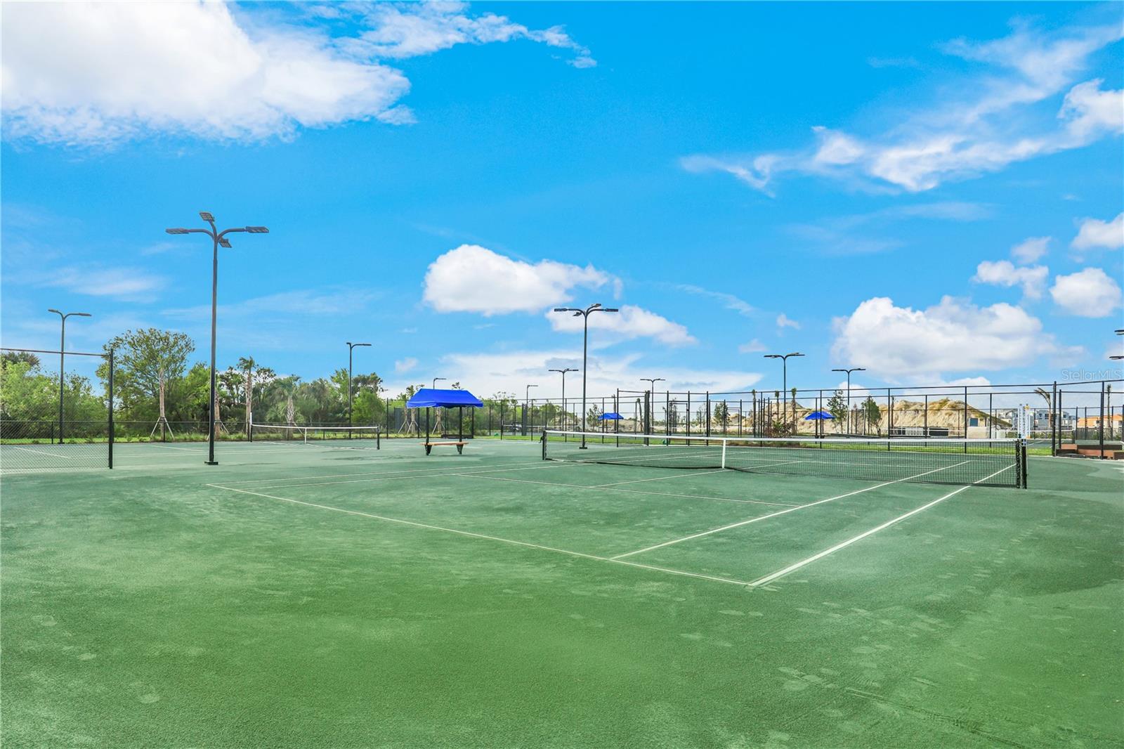 14041 Heritage Landing Blvd #627 Property Photo 31