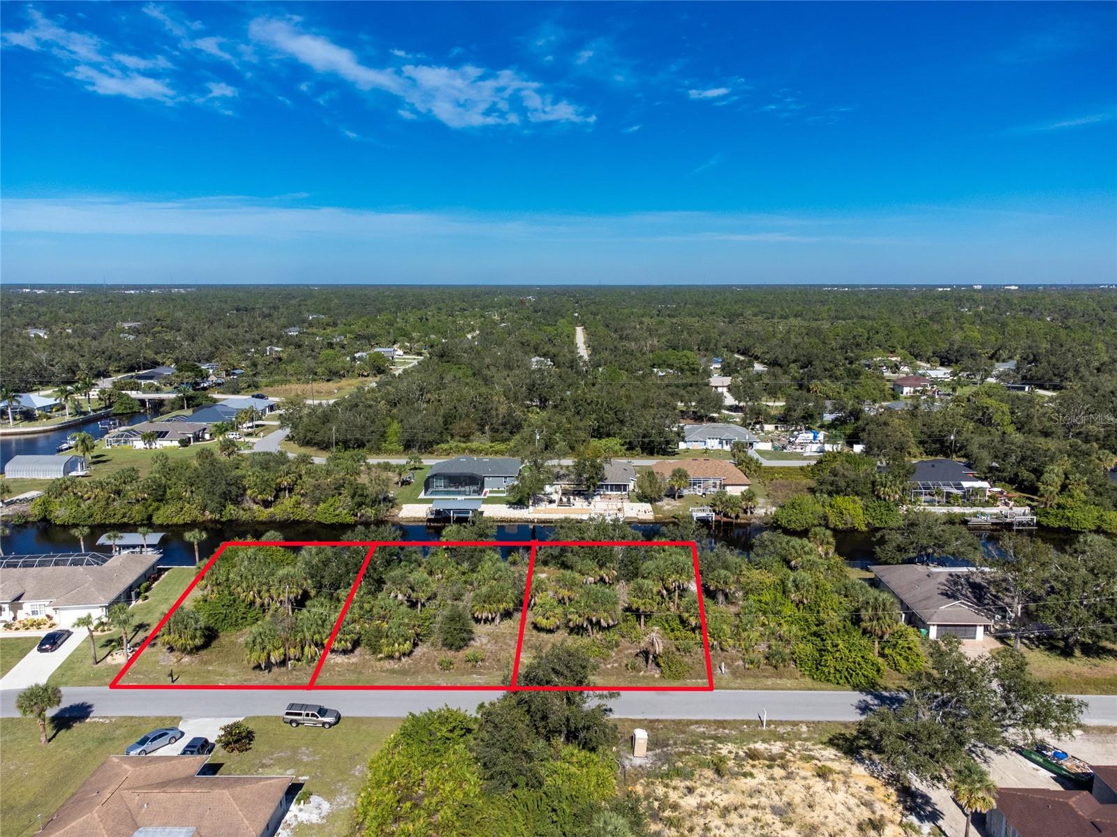 17324, 17332, 17340 Gulfspray Cir Property Photo 5