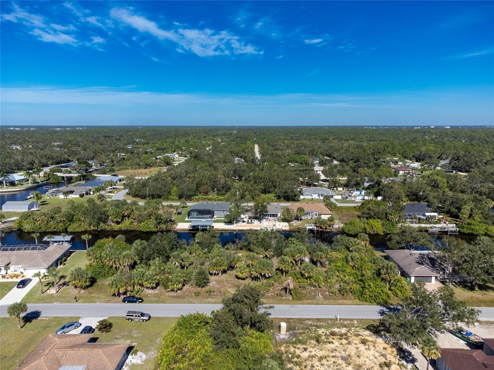 17340 Gulfspray Cir Property Photo 3