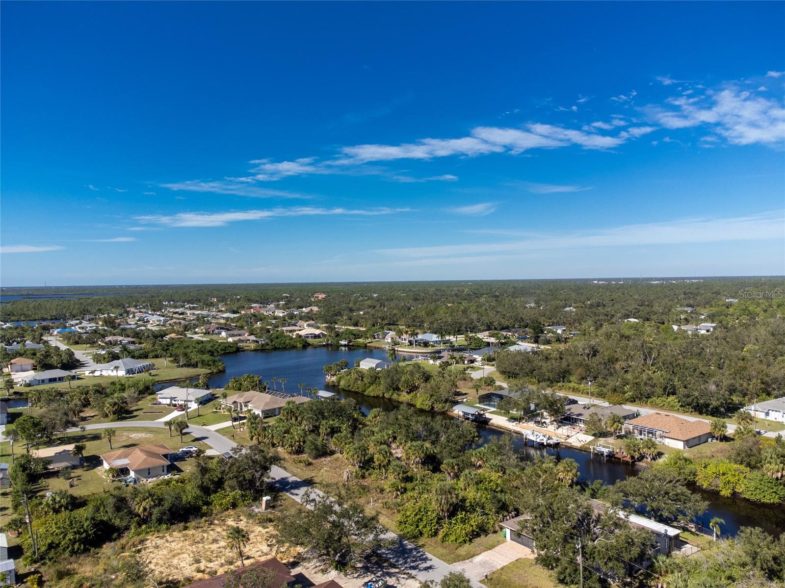 17340 Gulfspray Cir Property Photo 11