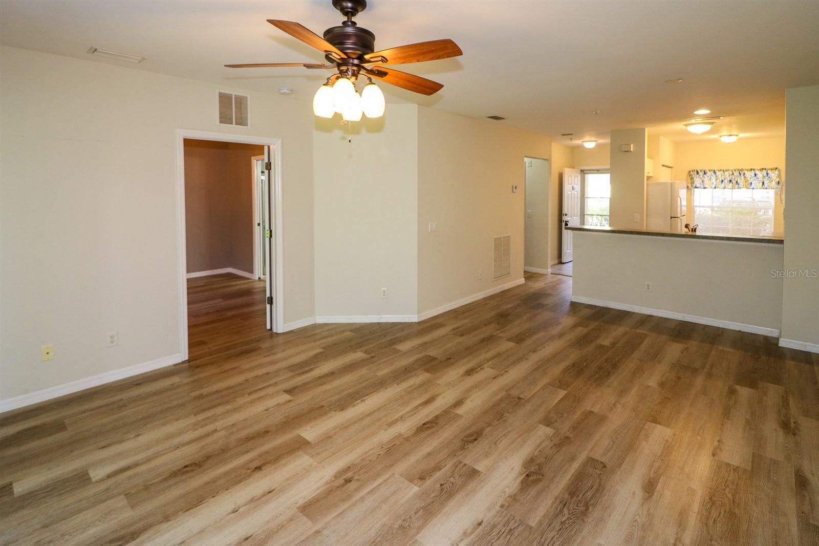 2081 Willow Hammock Cir #f105 Property Photo 12