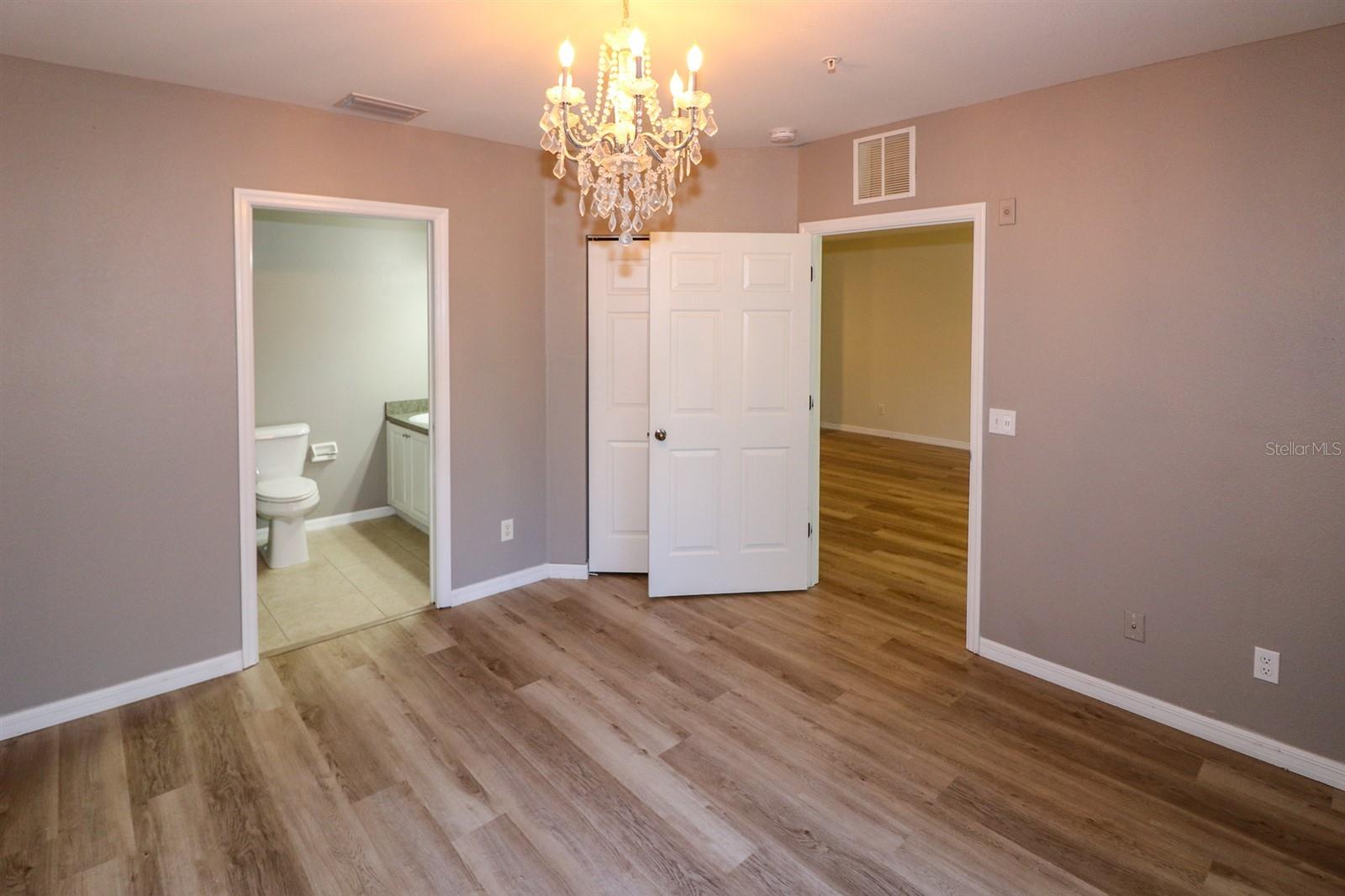 2081 Willow Hammock Cir #f105 Property Photo 18