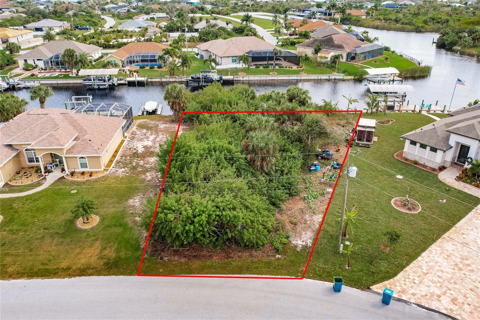 9462 Wacker Ter Property Photo 1