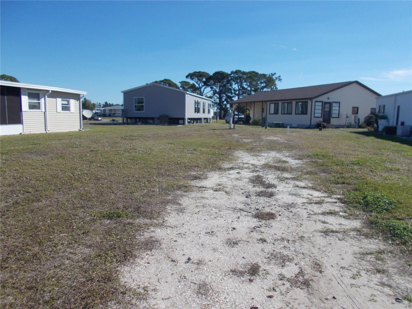 6824 Anapa Ct Property Photo 5