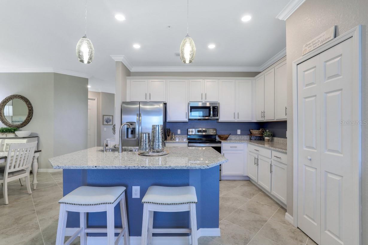14071 Heritage Landing Blvd #331 Property Photo 9