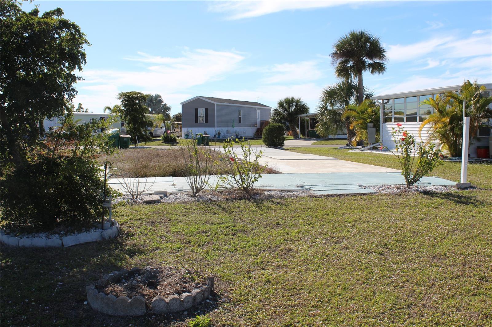 7392 Heston St Property Photo 3