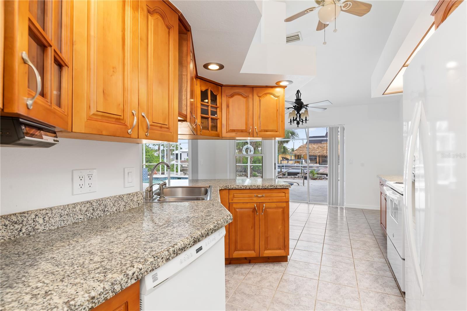 18882 Ayrshire Cir Property Photo 10