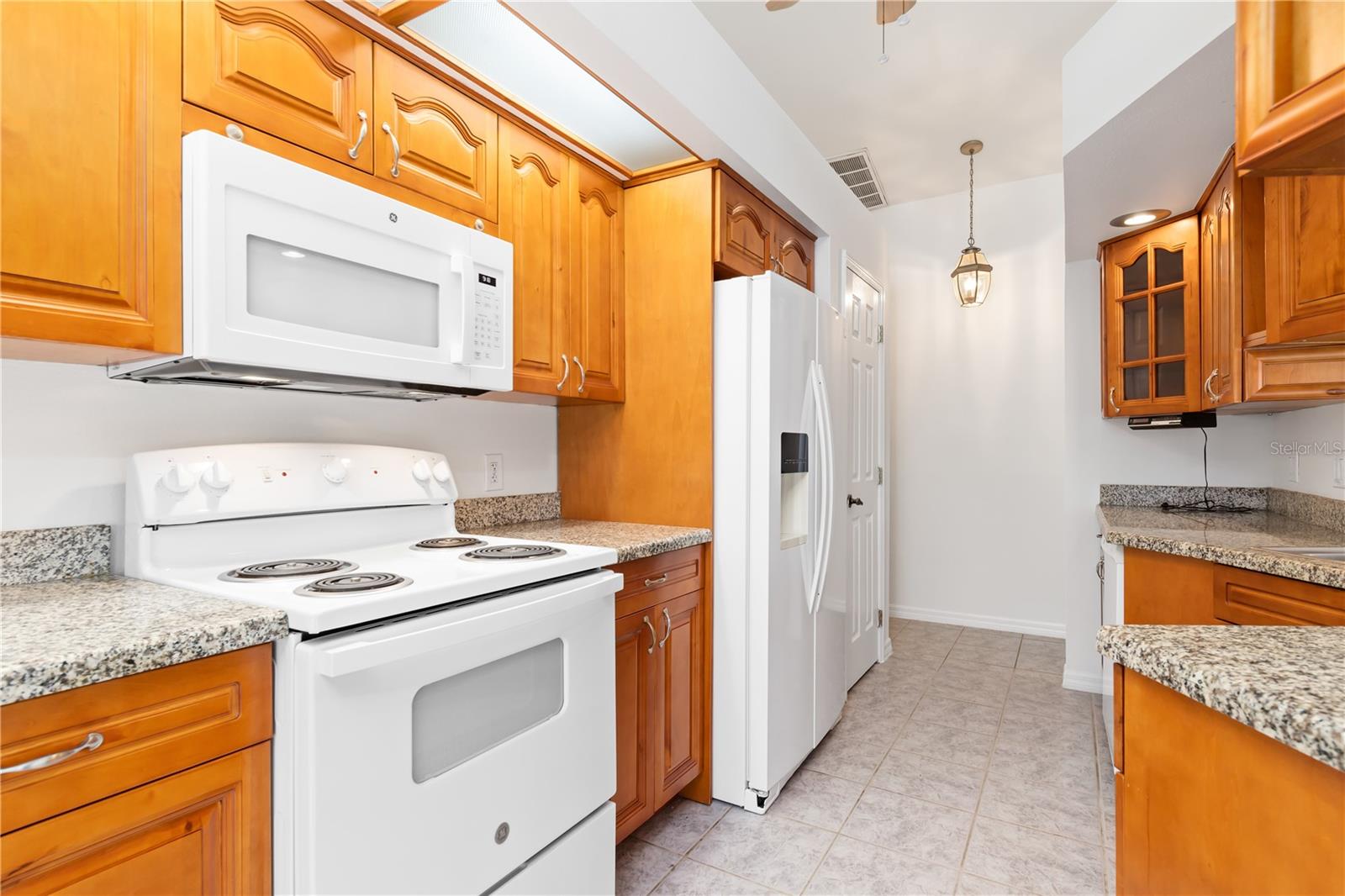 18882 Ayrshire Cir Property Photo 12