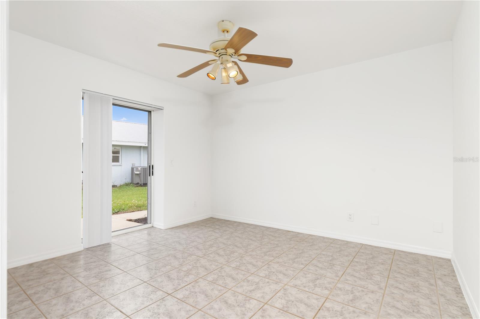 18882 Ayrshire Cir Property Photo 22