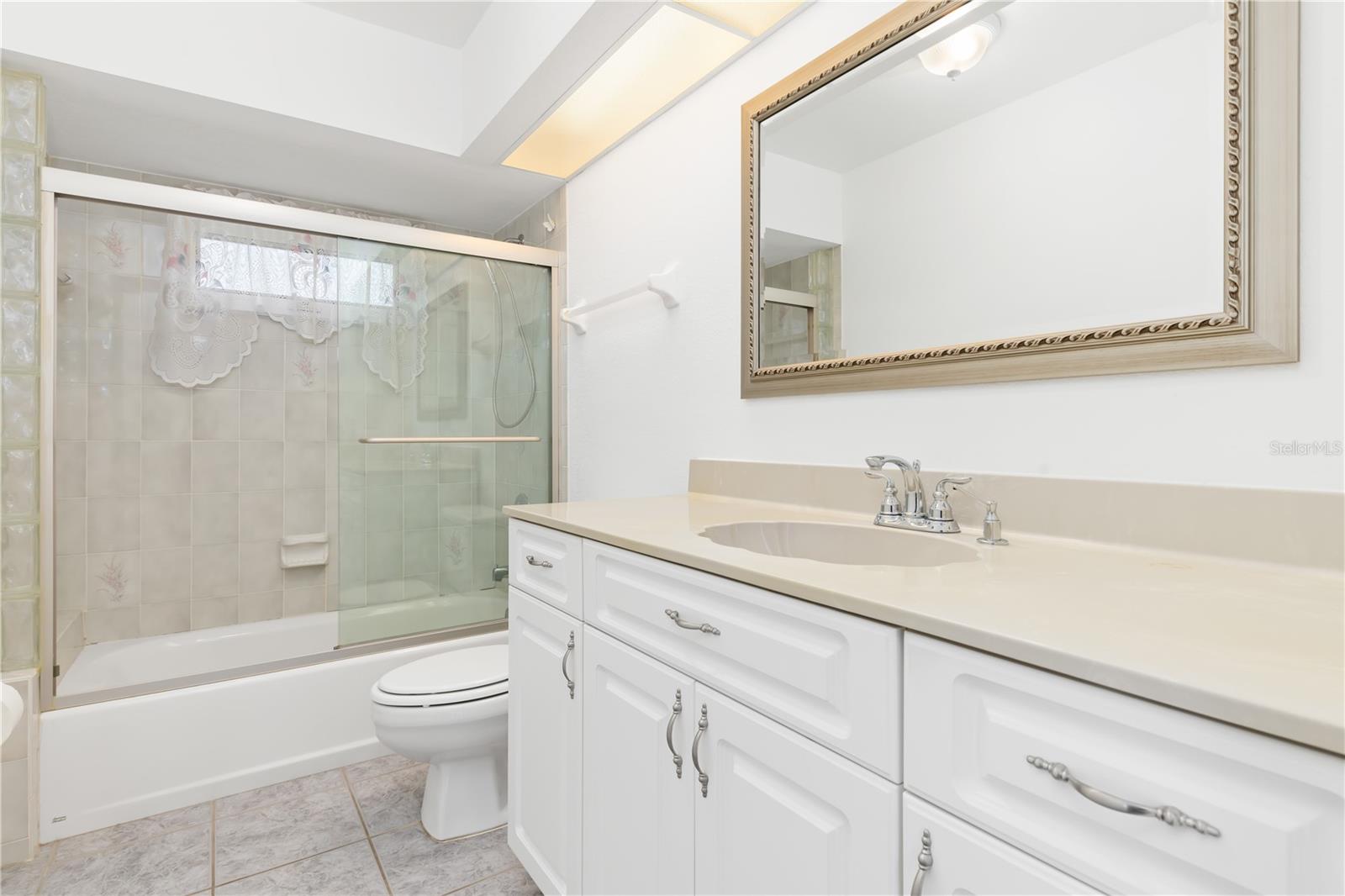 18882 Ayrshire Cir Property Photo 25