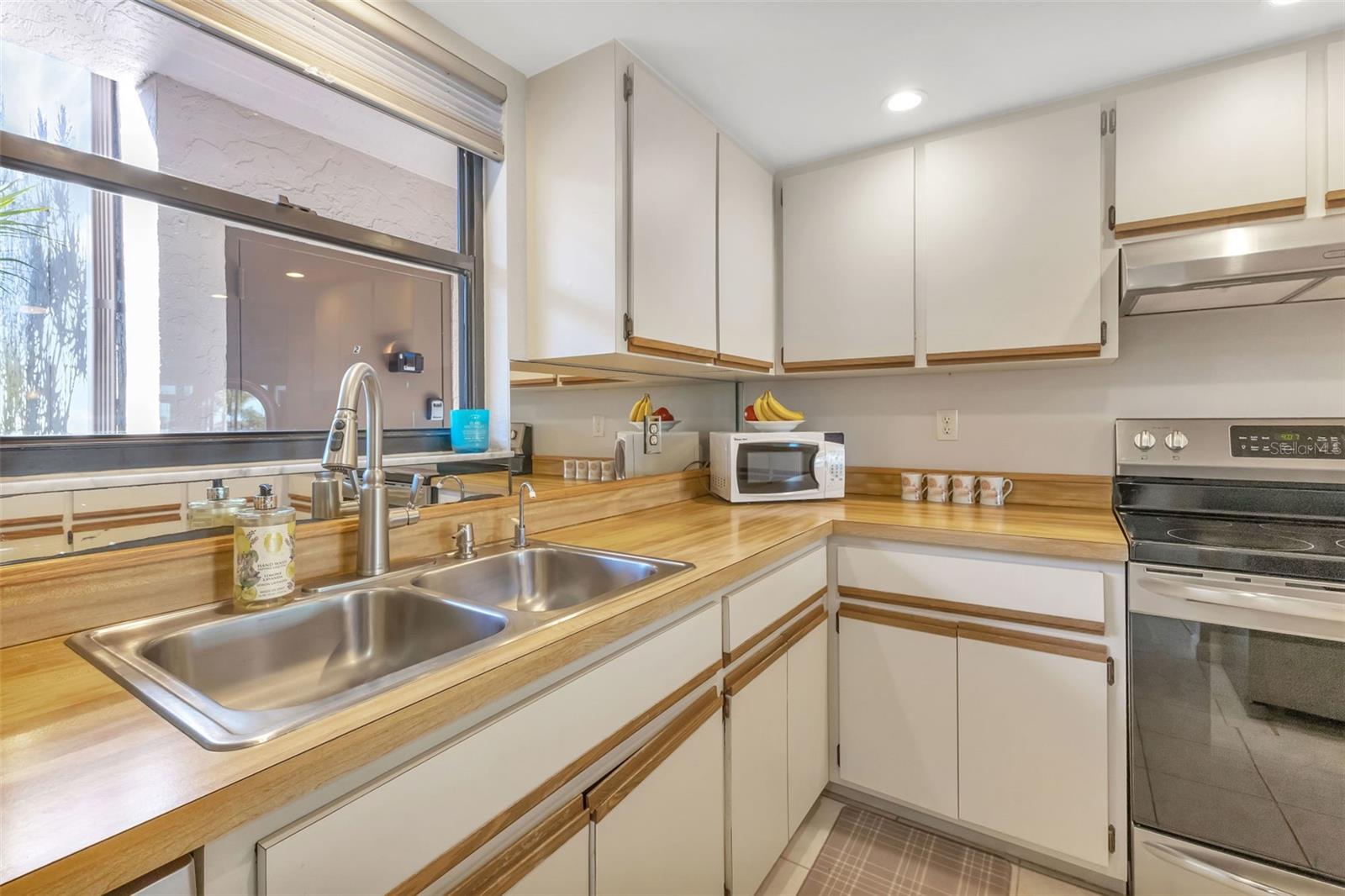 3670 Bal Harbor Blvd #1f Property Photo 15
