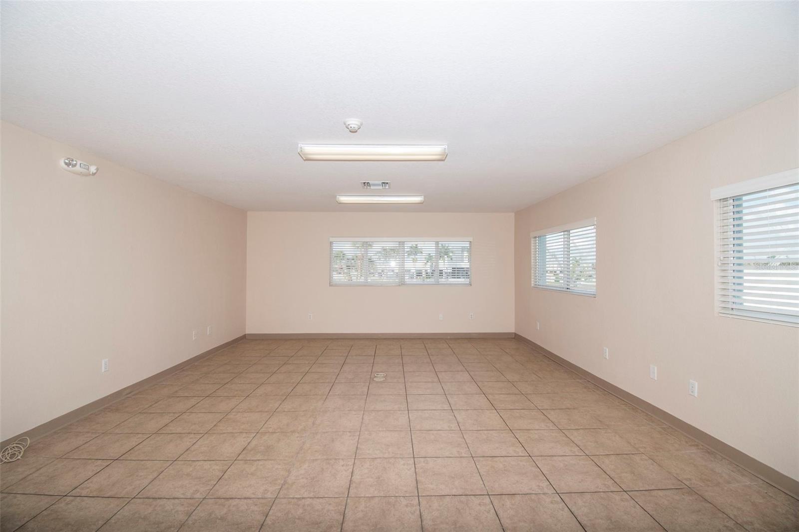 3221 Tamiami Trl #16 Property Photo 24
