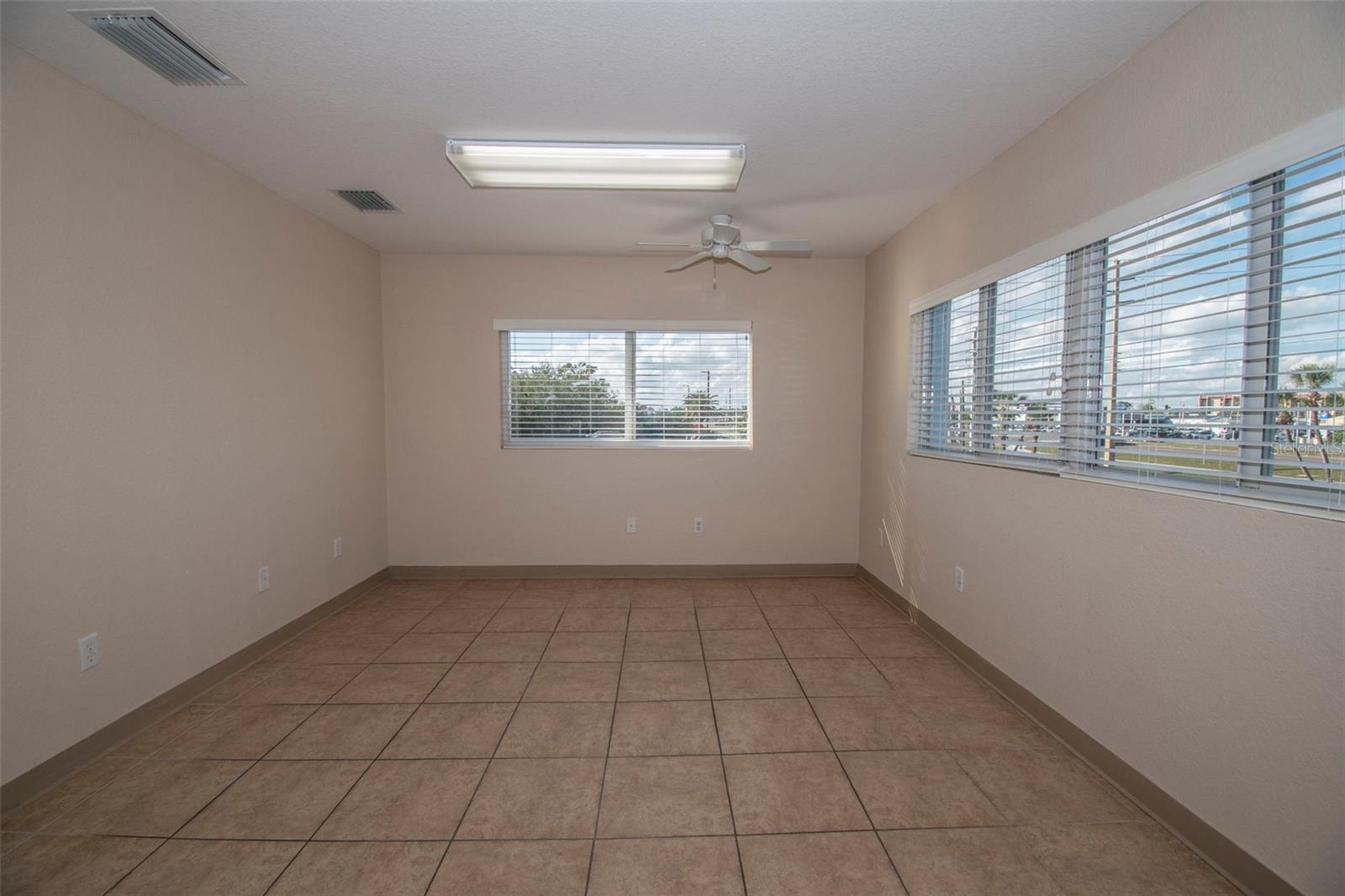 3221 Tamiami Trl #16 Property Photo 27