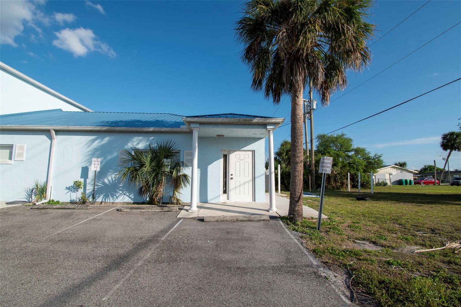 3221 Tamiami Trl #16 Property Photo 29