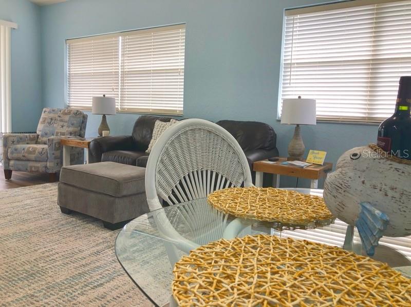 1211 Hot Springs Pt Property Photo 4