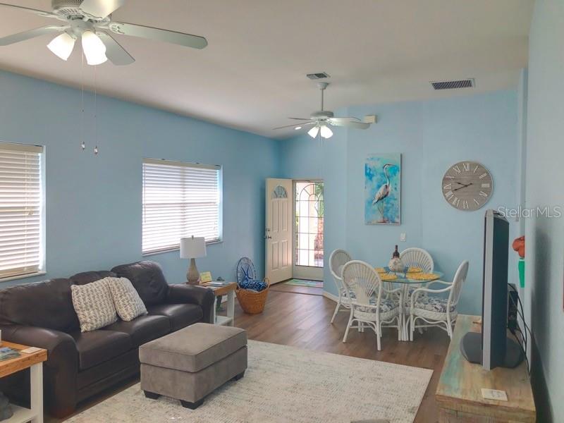 1211 Hot Springs Pt Property Photo 5