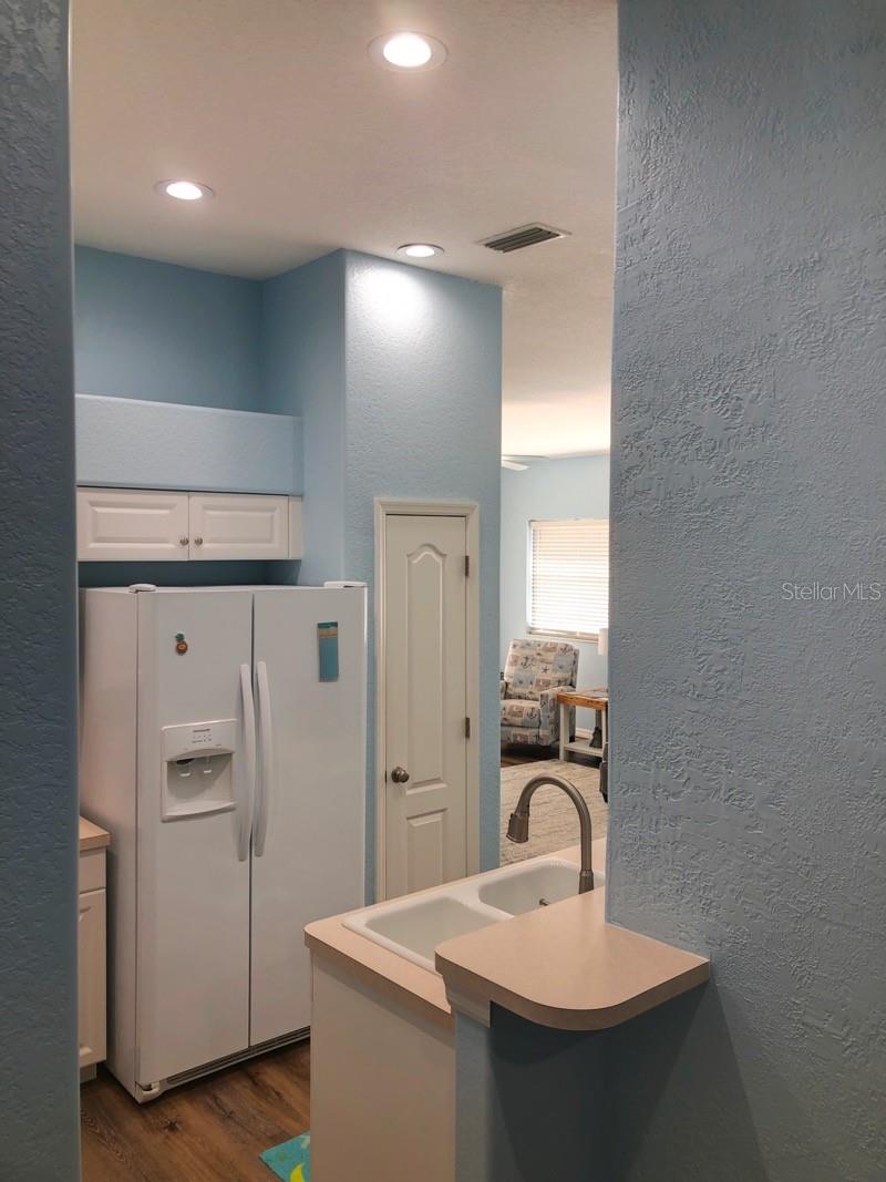 1211 Hot Springs Pt Property Photo 8