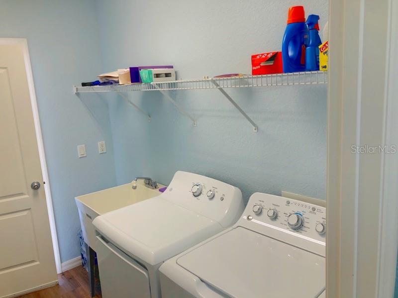 1211 Hot Springs Pt Property Photo 14