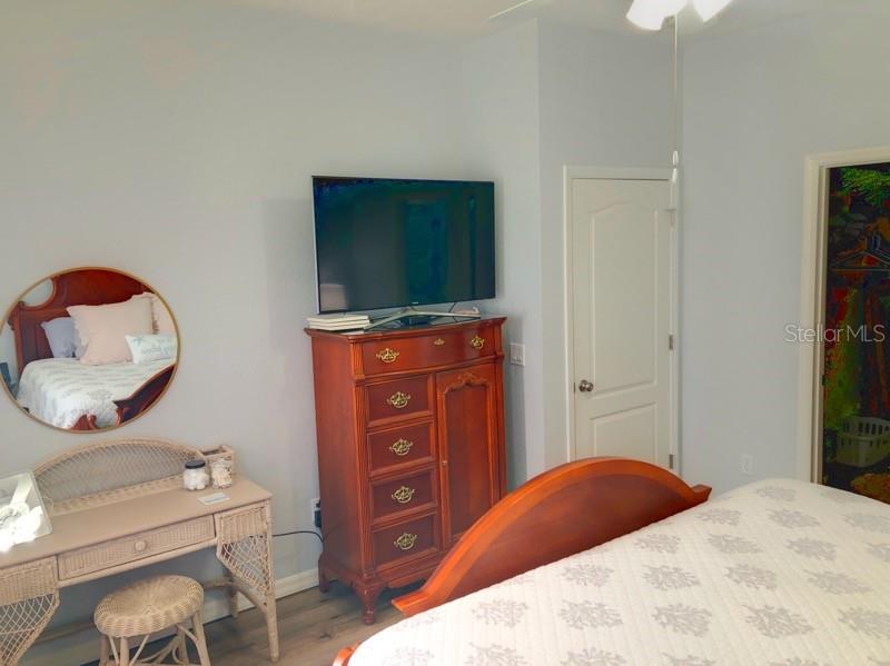 1211 Hot Springs Pt Property Photo 16