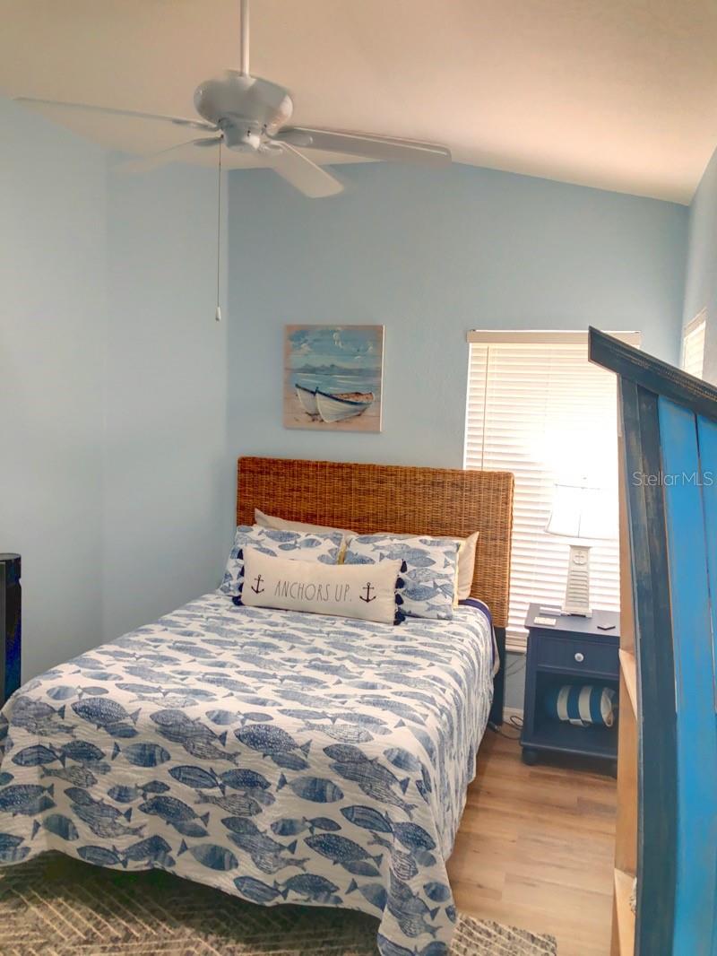 1211 Hot Springs Pt Property Photo 22