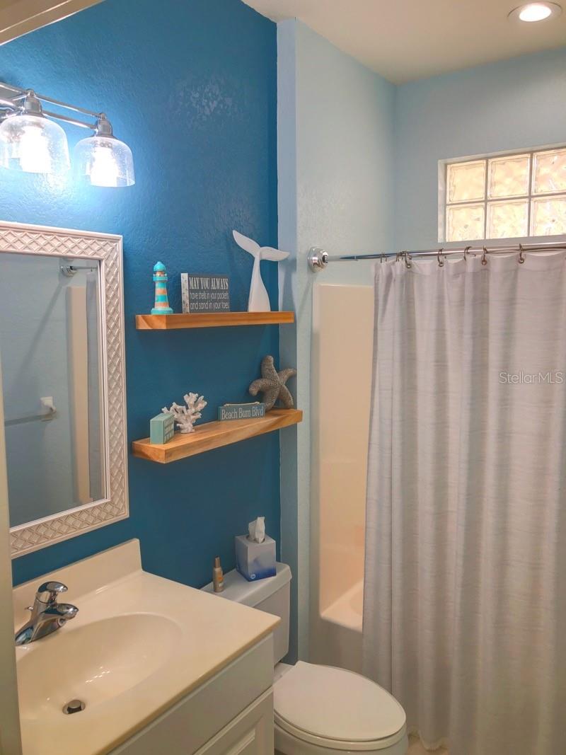 1211 Hot Springs Pt Property Photo 23