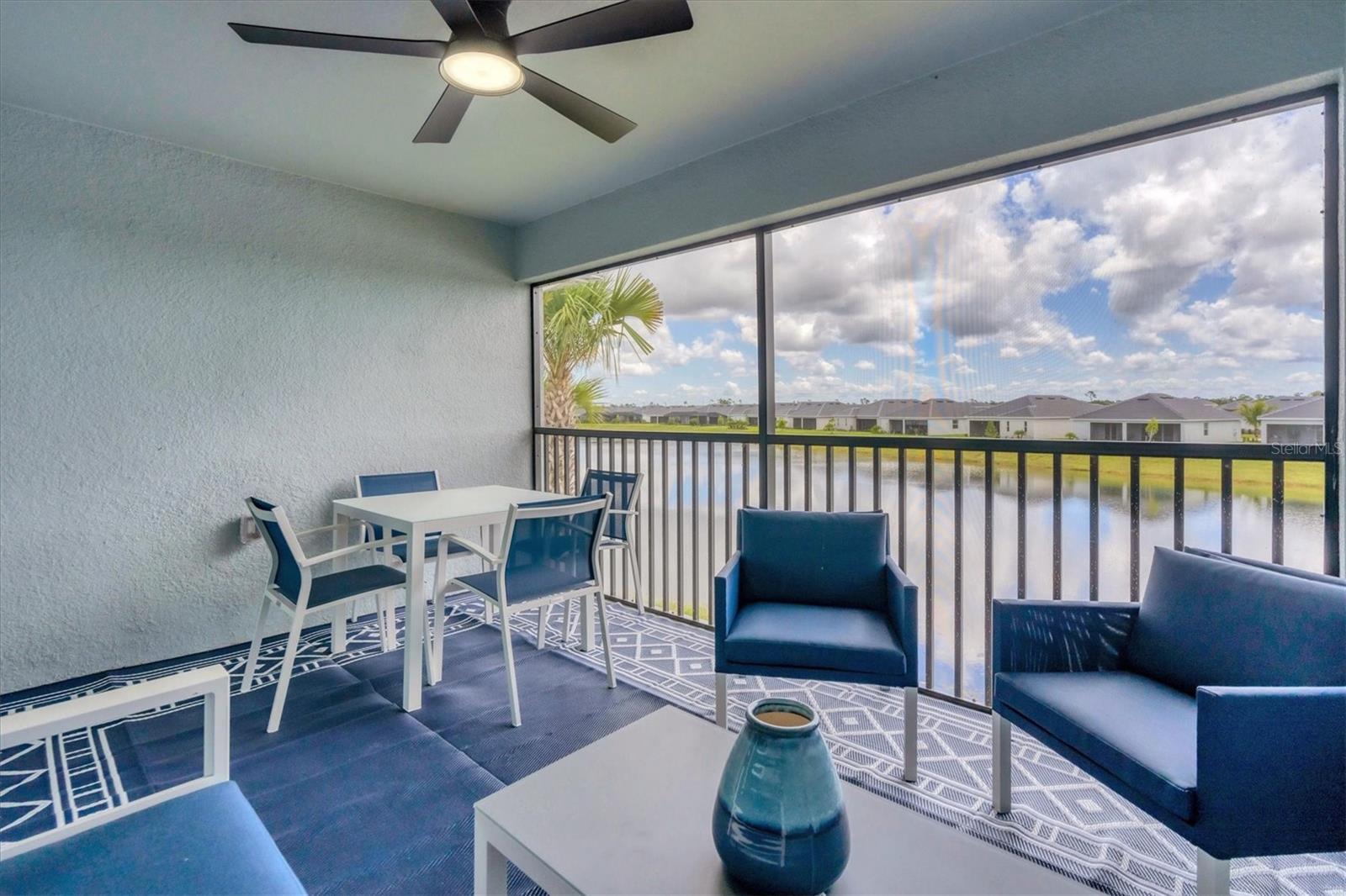 14224 HEIRTAGE LANDING BLVD #921 Property Photo 1