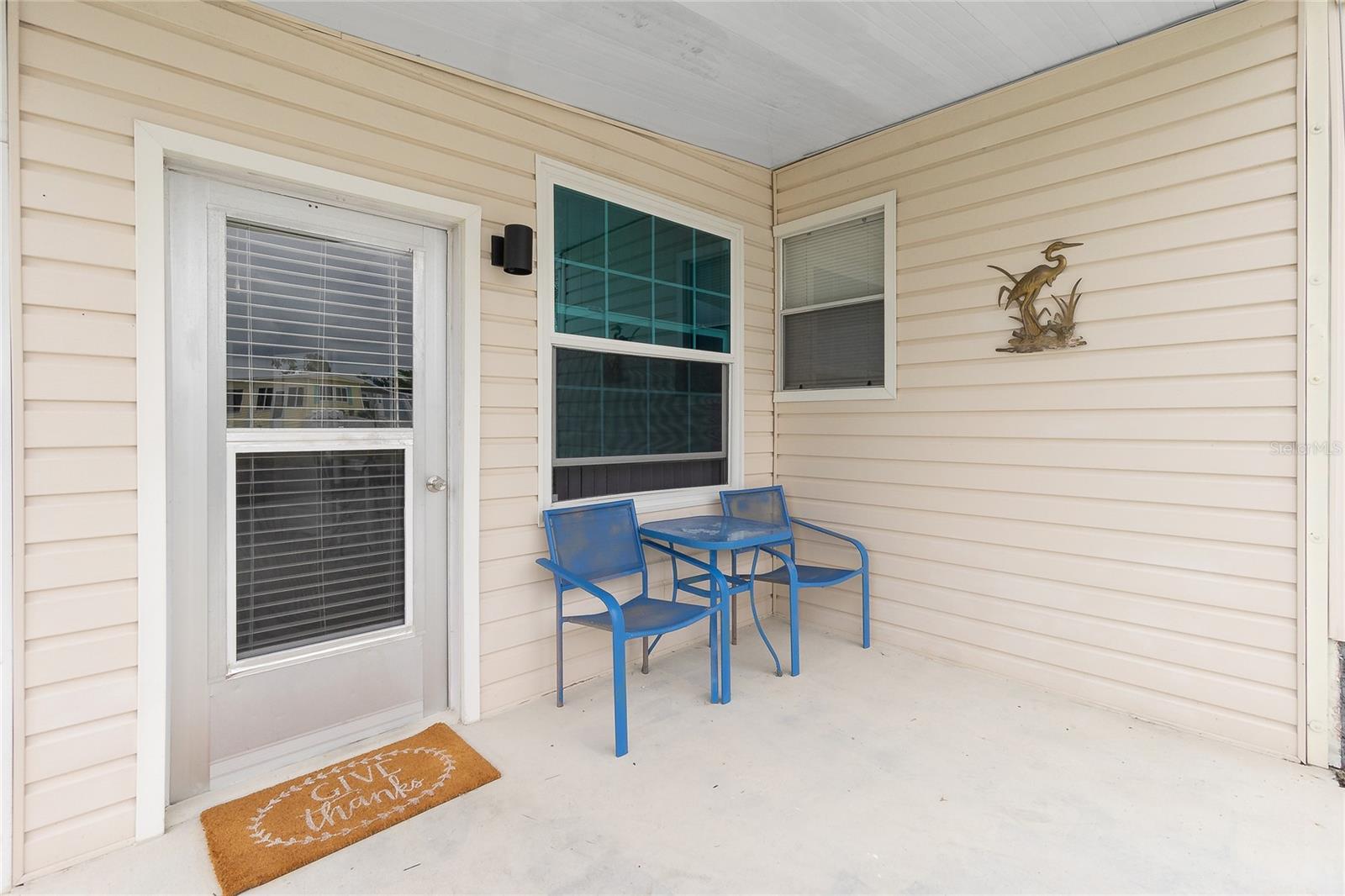 7436 Arbela St Property Photo 3