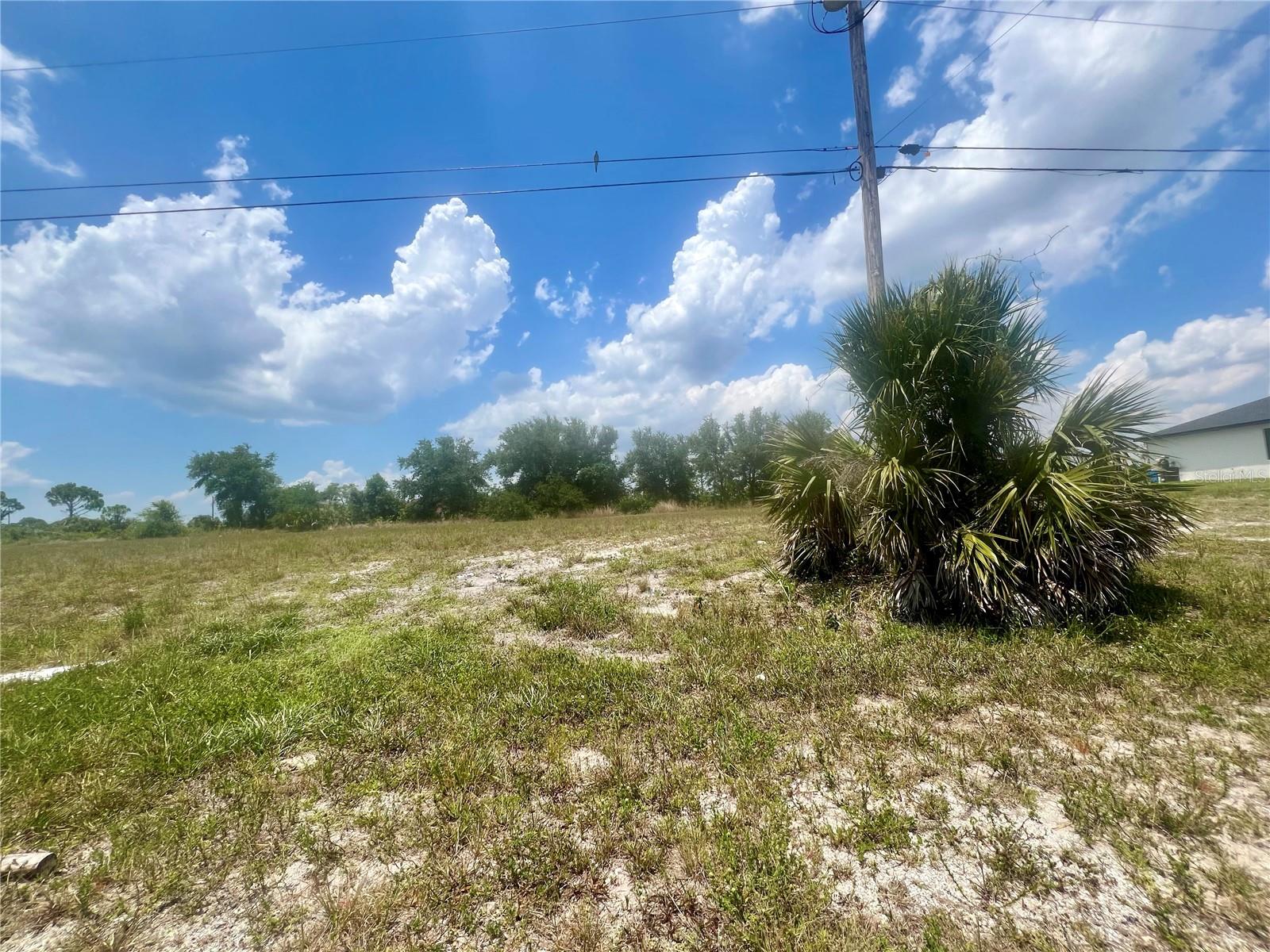 1623 Nw 26th St Property Photo 1