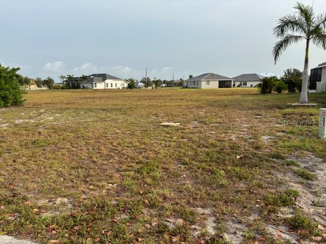 24508 Wallaby Ln Property Photo 1