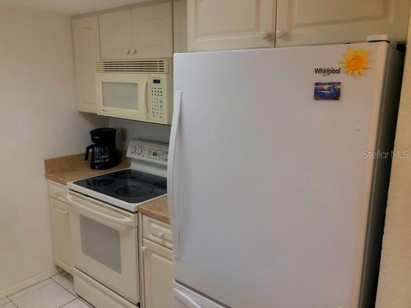 4024 Oakview Dr #i3 Property Photo 4