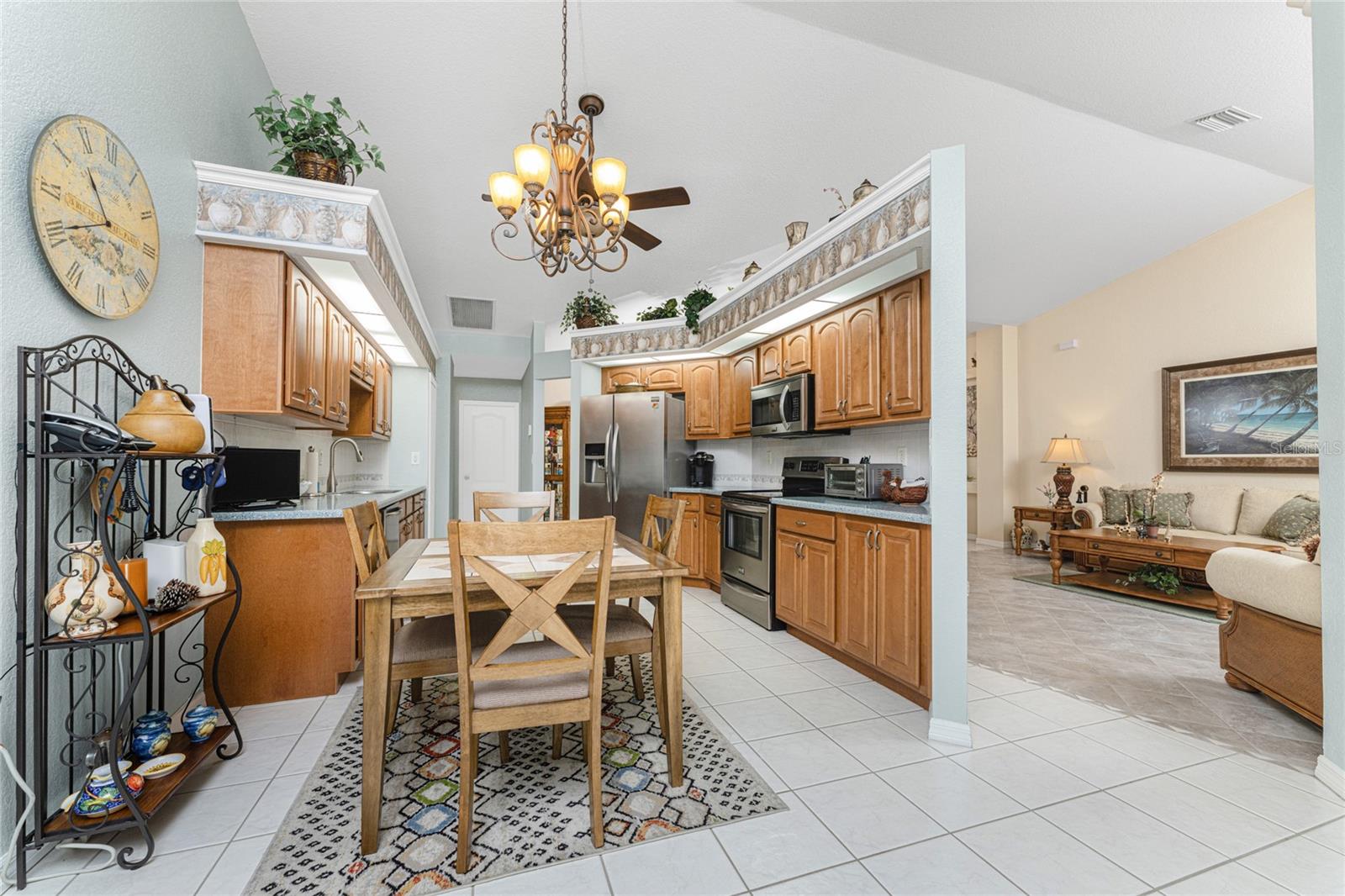 16446 Belo Ct Property Photo 14