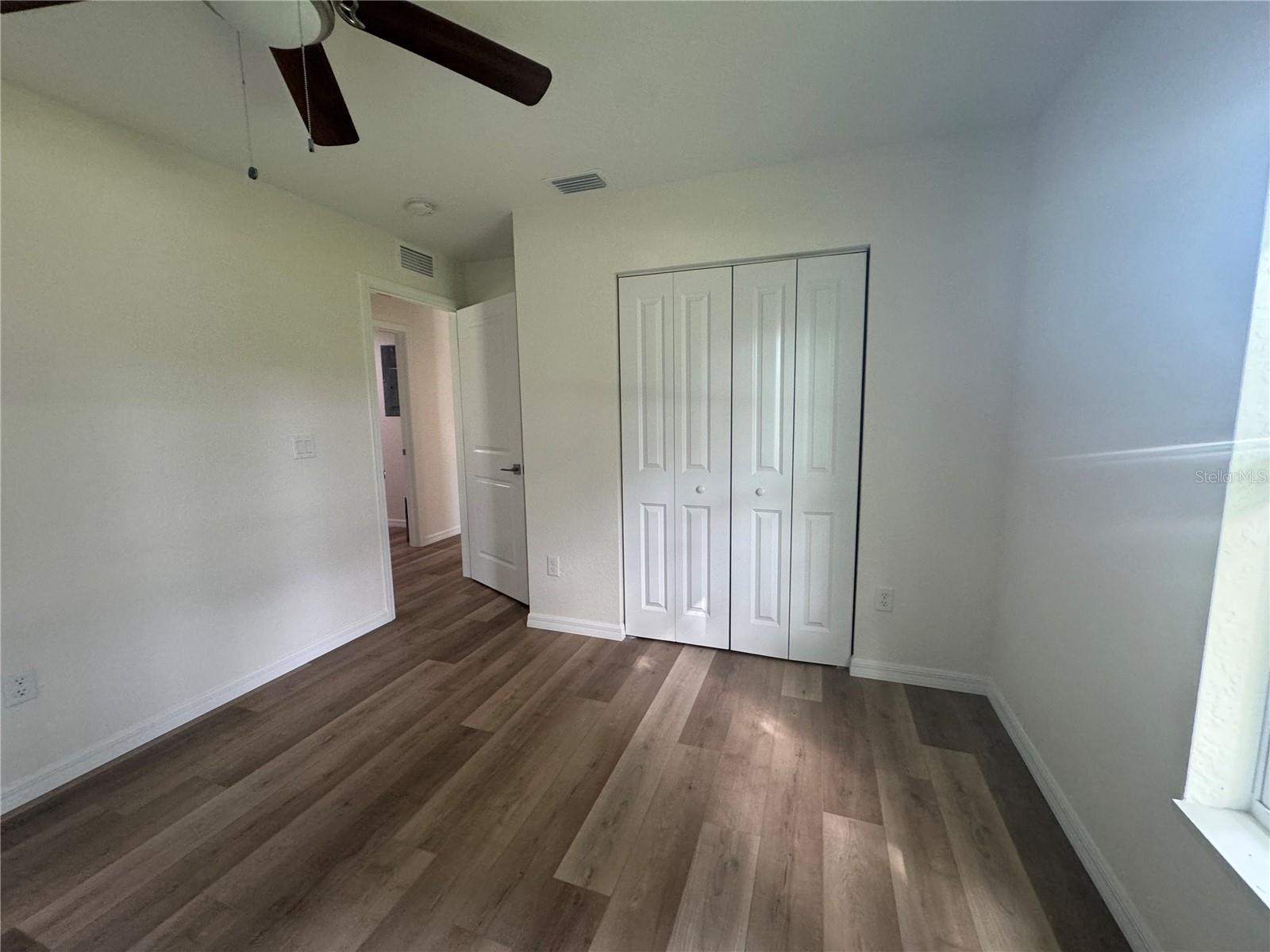 516 Clark Ln Property Photo 23